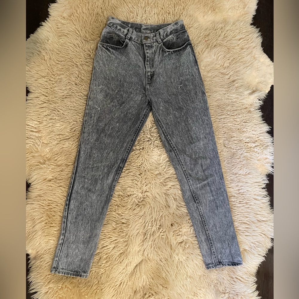Vintage Size 6 acid wash grey No Excuses Skinny Jeans
